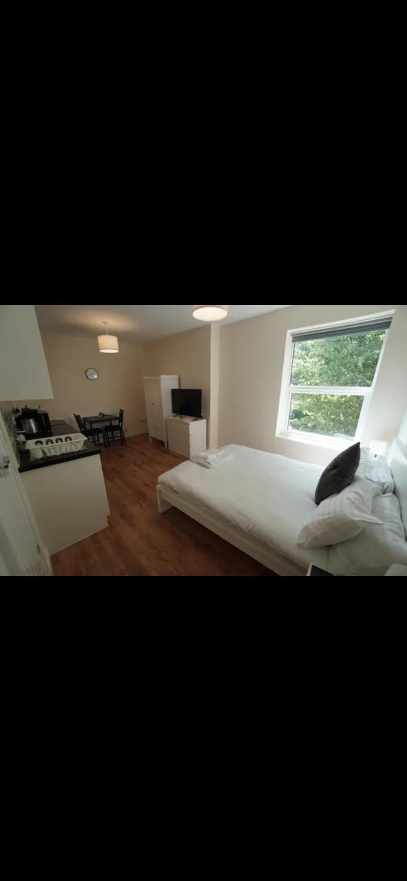Prime Central Studio Derby Extérieur photo